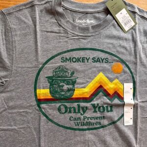 Goodfellow & Co Mens Smokey Bear Graphic T-Shirt Gray Medium NWT
